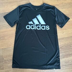 Adidas Boys Medium (10/12) NWOT Black Short Sleeve Tee